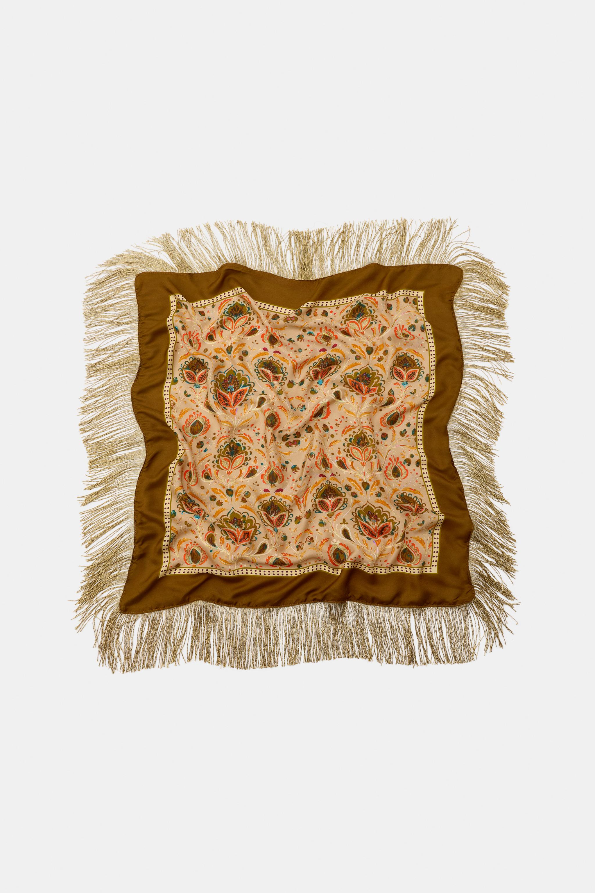 FOULARD IMPRIMÉ VISCOSE ET SOIE À FRANGES